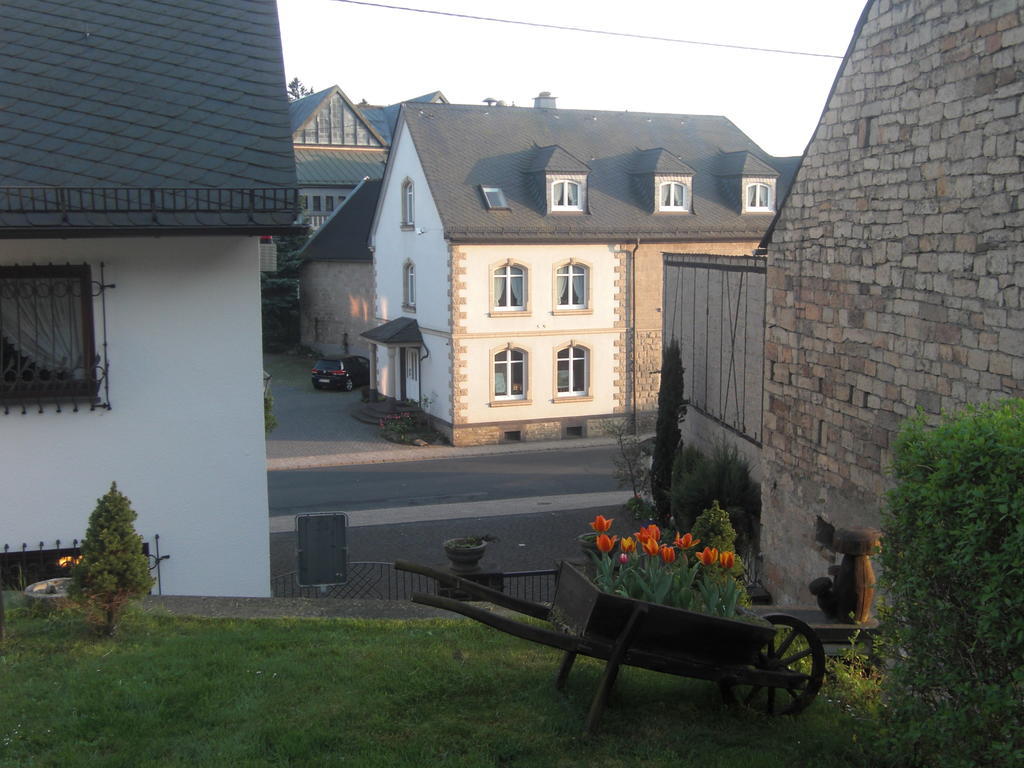 Hotel Restaurant Eifelstube Weibern Kültér fotó